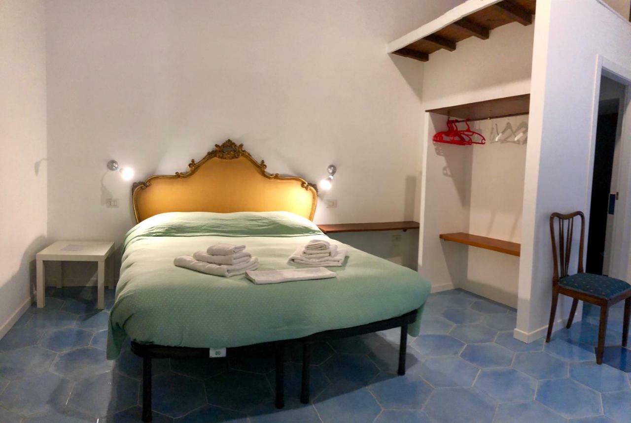 Il Sole Di Montesanto Bed & Breakfast Naples Luaran gambar